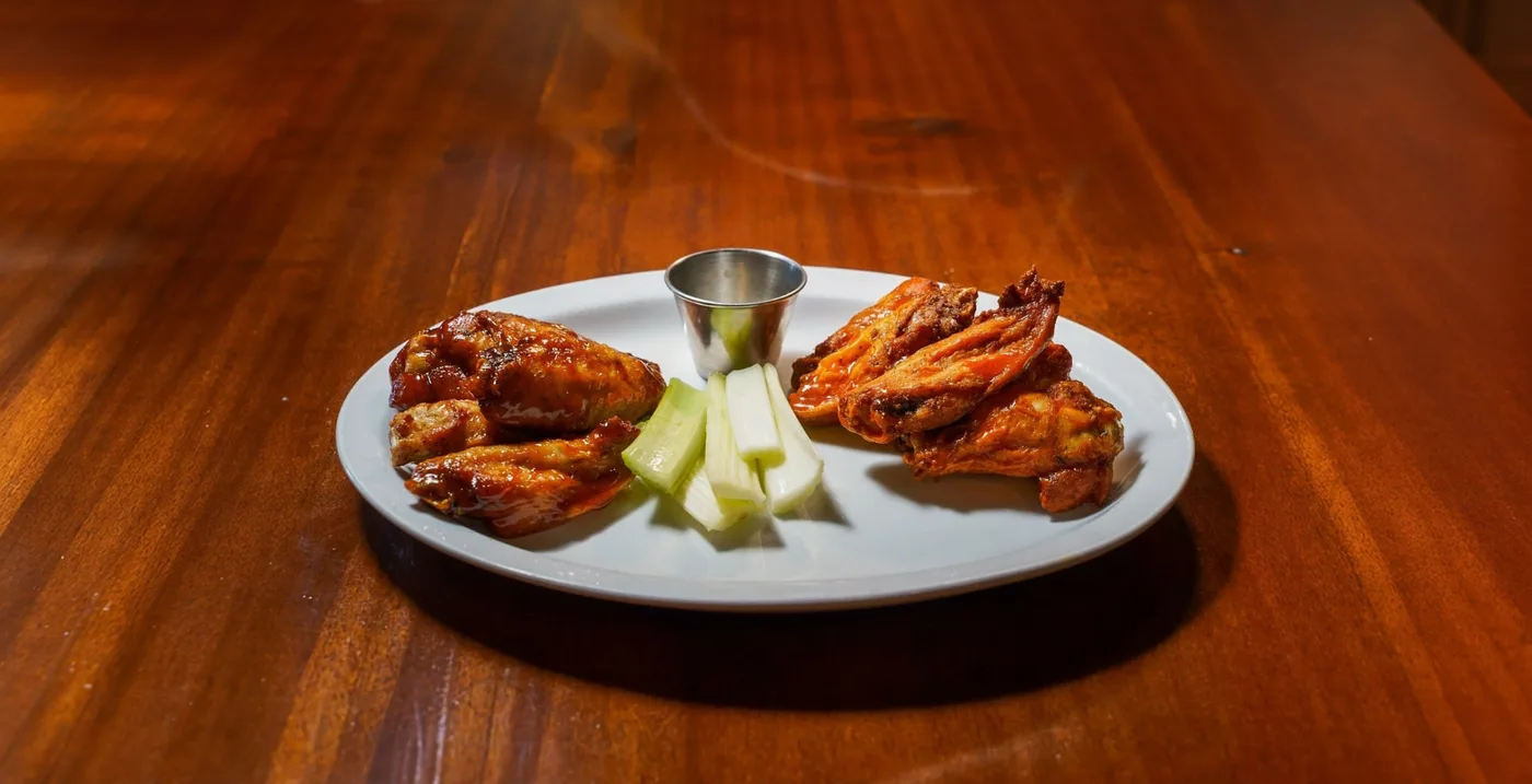 Naked Jumbo Wings
